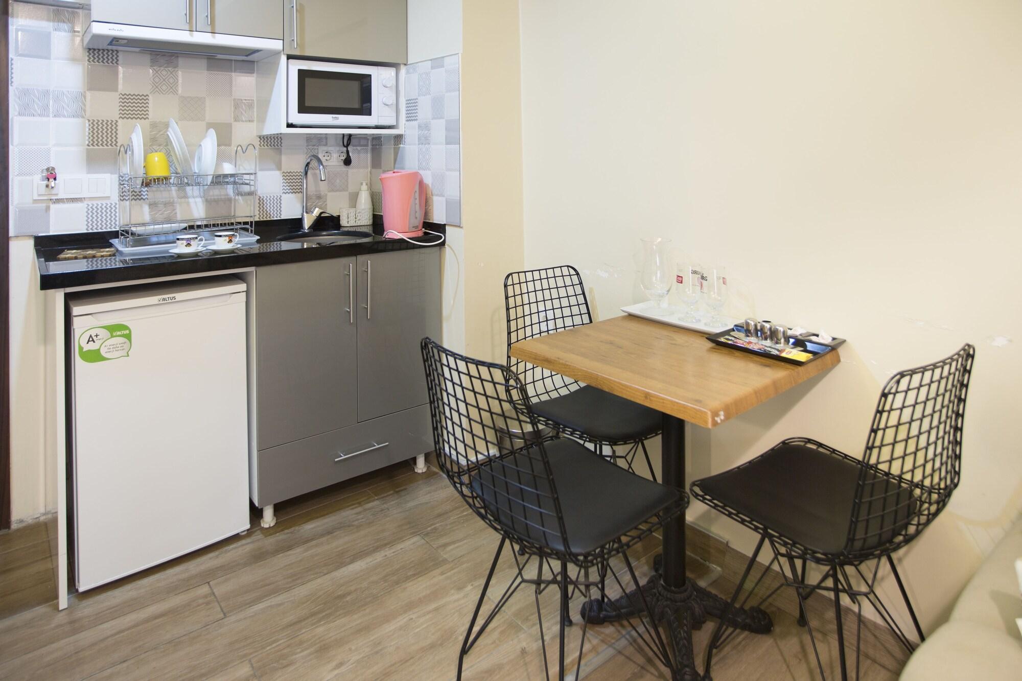T-Square Residence Истанбул Екстериор снимка