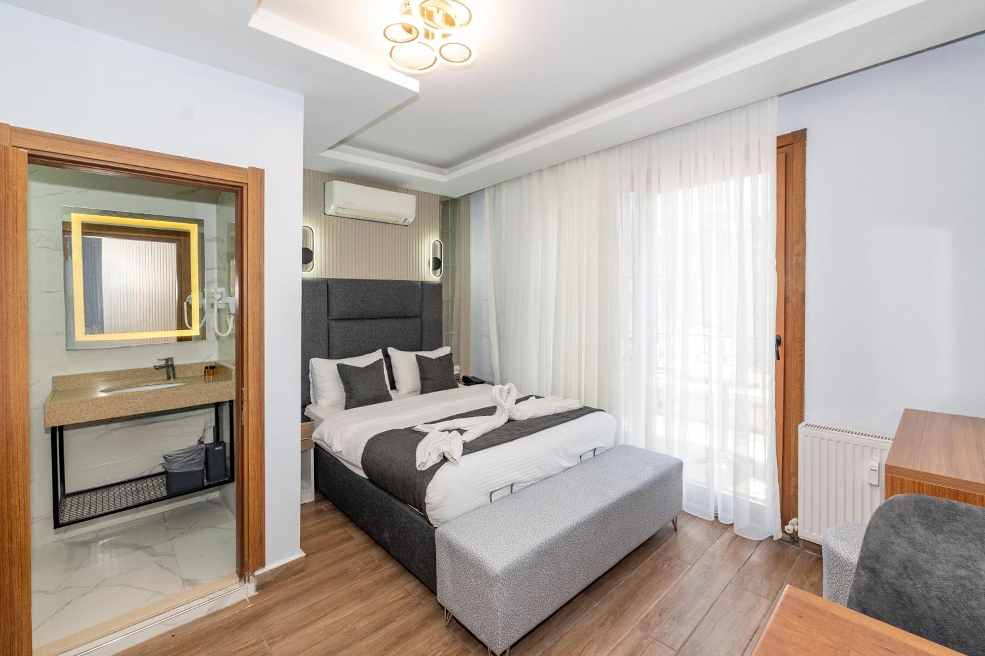 T-Square Residence Истанбул Екстериор снимка