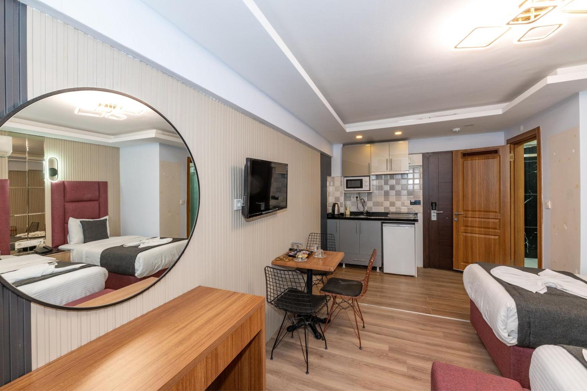 T-Square Residence Истанбул Екстериор снимка