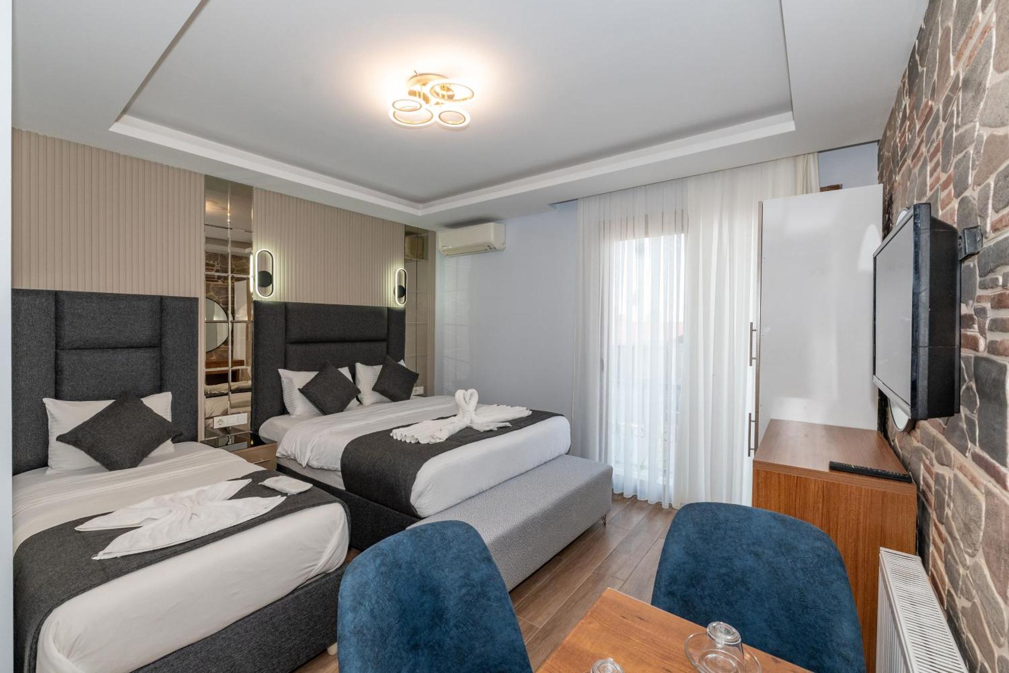 T-Square Residence Истанбул Екстериор снимка