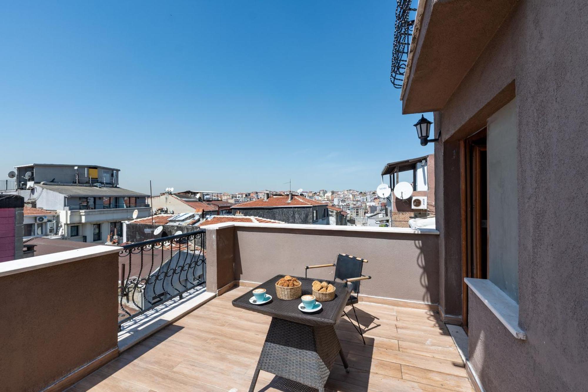 T-Square Residence Истанбул Екстериор снимка