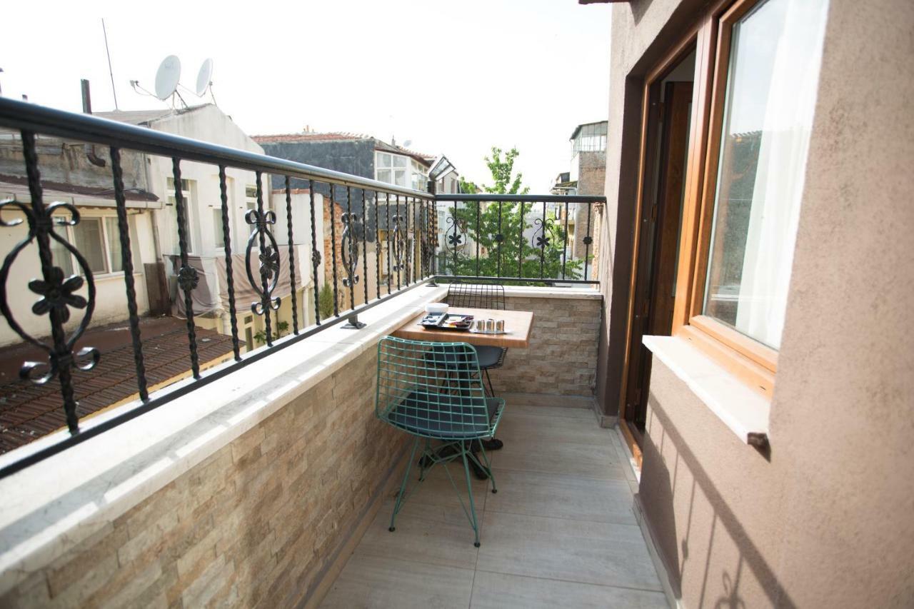T-Square Residence Истанбул Екстериор снимка